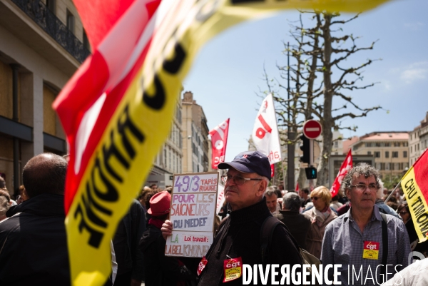 Manif contre le 49.3