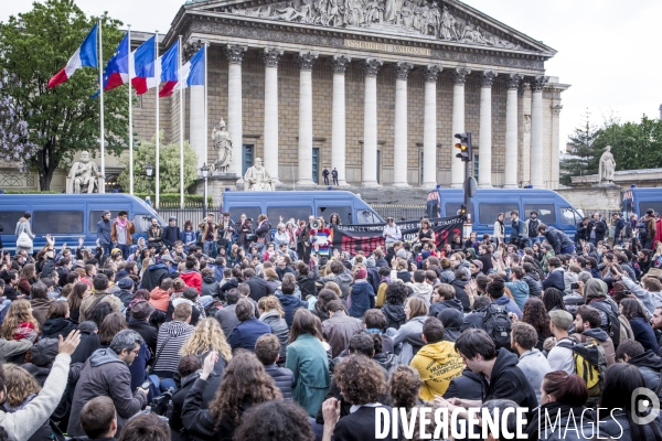 Nuit Debout a l Assemble Nationale