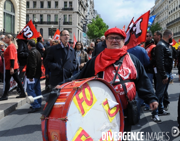 Manifestation contre La Loi du Travail  12 mai 2016 Manifestation contre la Loi El Khomri  12 mai 2016 Manifestation contre la Loi El Khomri
