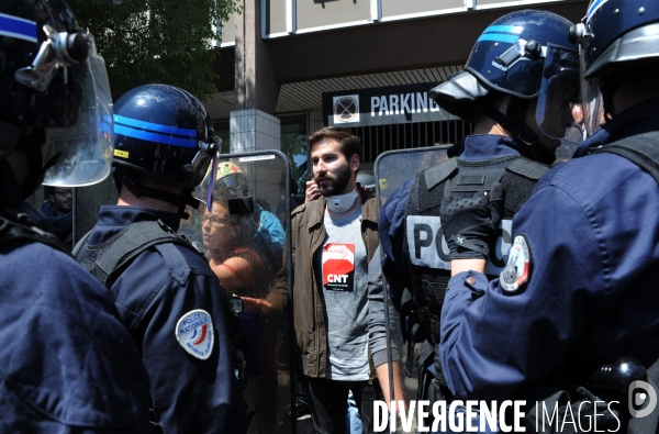 Manifestation contre La Loi du Travail  12 mai 2016 Manifestation contre la Loi El Khomri  12 mai 2016 Manifestation contre la Loi El Khomri