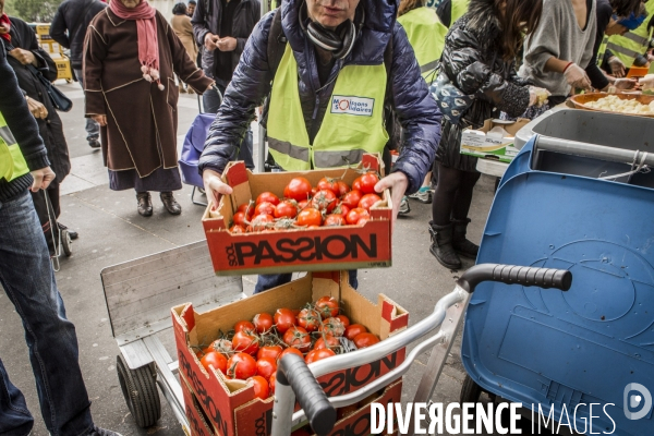 Moissons Solidaires et Disco Soupe a la Bastille