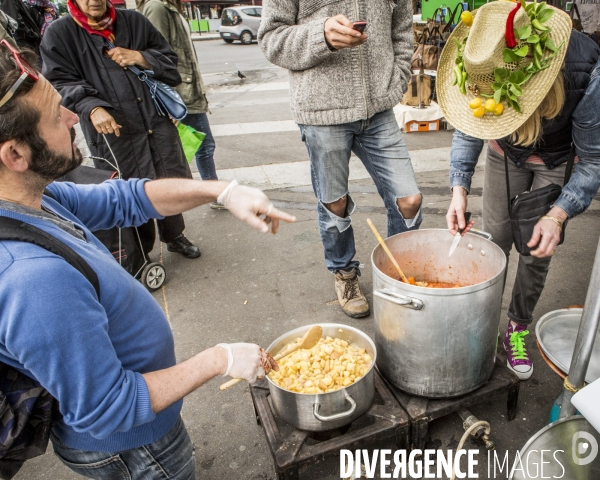 Moissons Solidaires et Disco Soupe a la Bastille