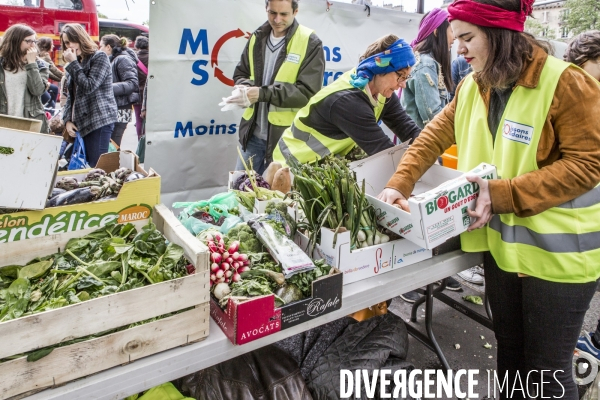 Moissons Solidaires et Disco Soupe a la Bastille