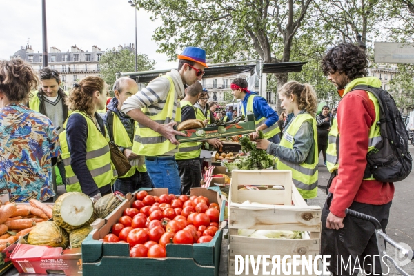 Moissons Solidaires et Disco Soupe a la Bastille