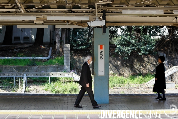 Tokyo: Vie quotidienne dans les transports en commun