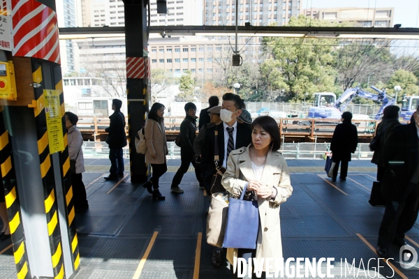 Tokyo: Vie quotidienne dans les transports en commun