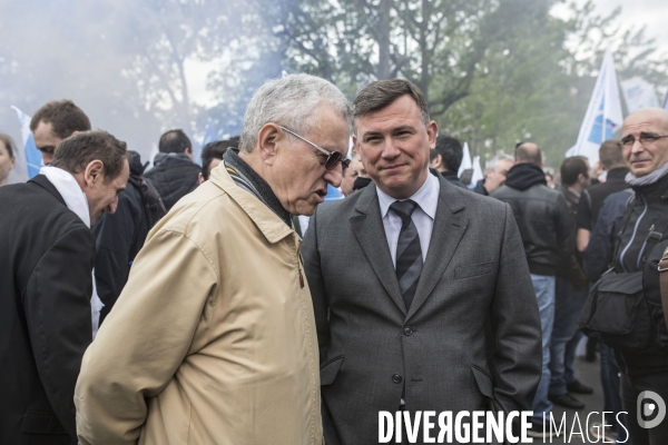 Manifestation de policiers contre la « haine anti-flics »