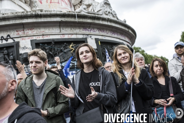 Manifestation de policiers contre la « haine anti-flics »
