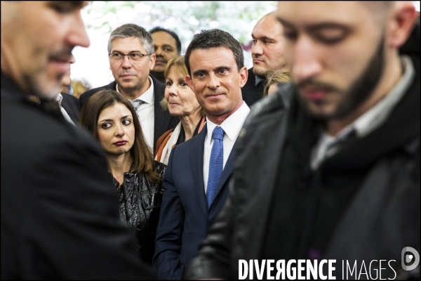 Le premier ministre Manuel VALLS inaugure   la Fabrik   des talents à Evry.