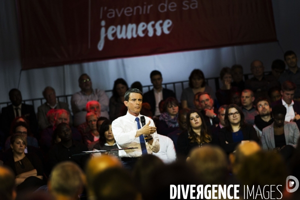 Evry, déplacement de Manuel Valls.