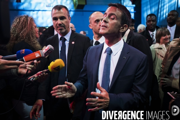 Evry, déplacement de Manuel Valls.