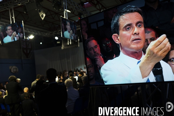 Evry, déplacement de Manuel Valls.