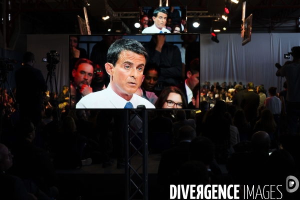 Evry, déplacement de Manuel Valls.