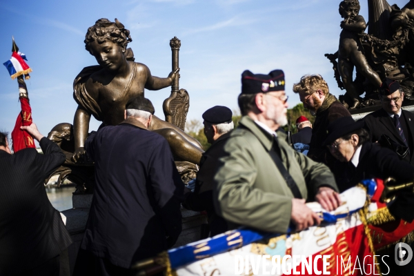 Hommage aux soldats français tués au Mali.