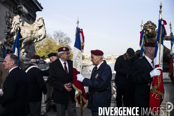 Hommage aux soldats français tués au Mali.