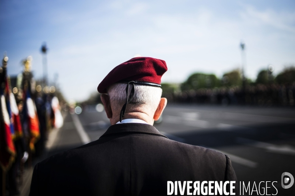 Hommage aux soldats français tués au Mali.