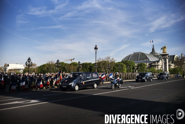 Hommage aux soldats français tués au Mali.