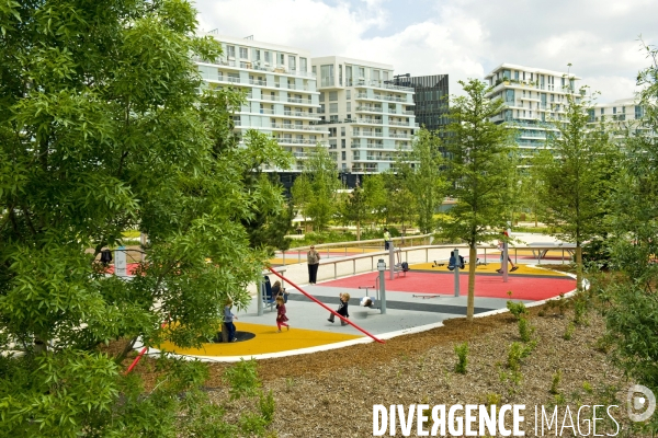 Deuxieme partie du parc de Billancourt dans l eco quartier du Trapeze