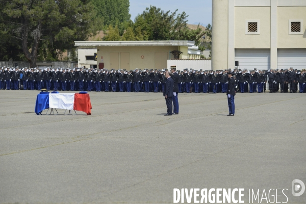 Orange: hommage au gendarme tué dans le Var