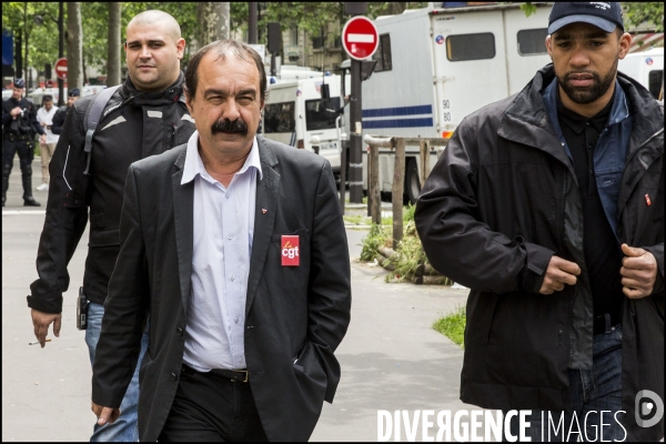 Philippe MARTINEZ, secrétaire général de la CGT ( Confédération générale du travail ) au départ de la manifestation du 25 mai contre la loi El KHOMRI.