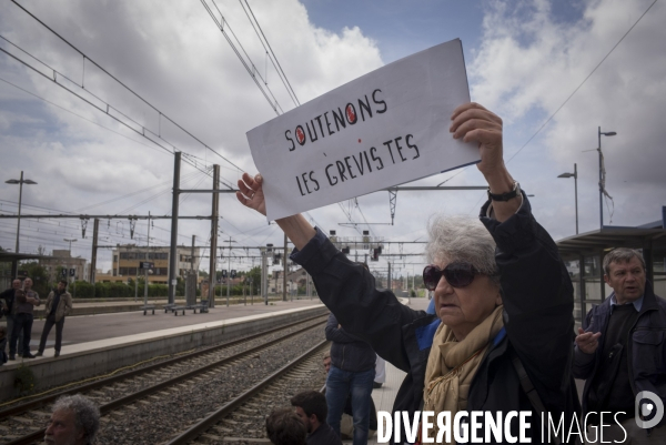 Blocage TGV Perpignan