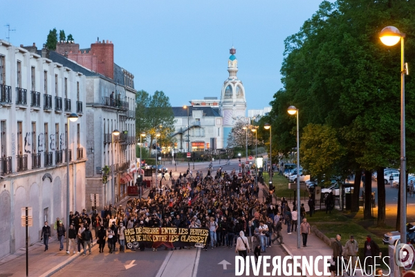 Visitez Nantes, son muscadet, ses émeutes...