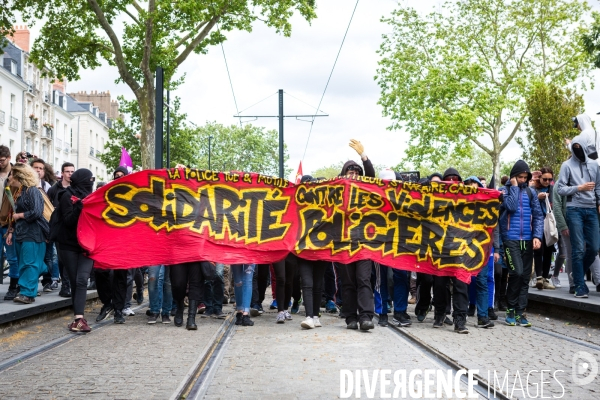 Visitez Nantes, son muscadet, ses émeutes...