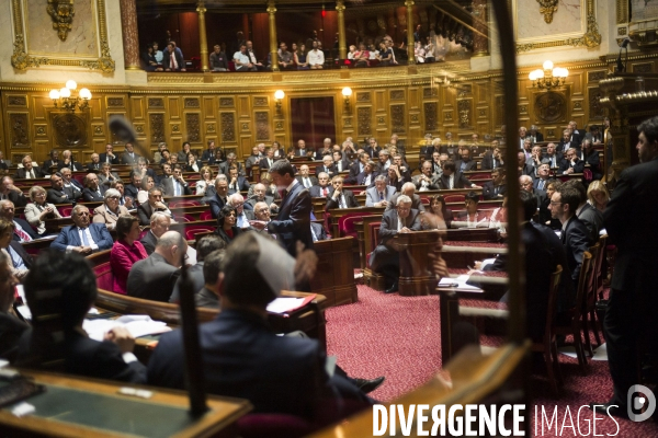 Questions au gouvernement au Senat.