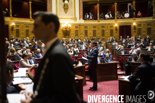 Questions au gouvernement au Senat.