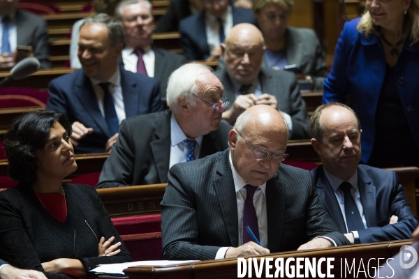 Questions au gouvernement au Senat.