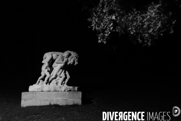 Le parc Montsouris la nuit