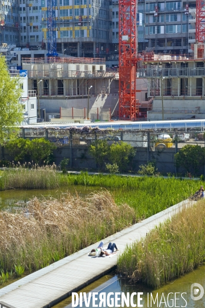 Mai 2016.Le parc Martin Luther King dans le nouvel eco-quartier Clichy Batignolles