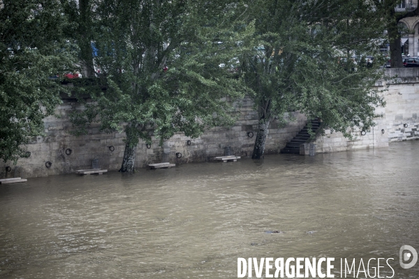 Paris, inondation sur les quais