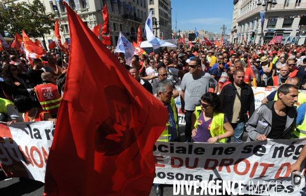 Manif intersyndicale a marseille