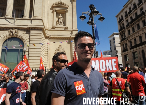 Manif intersyndicale a marseille