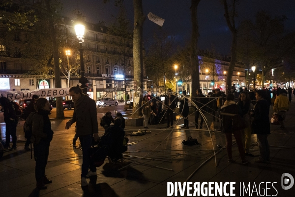 Nuit Debout  , place de la République.