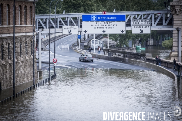 Paris, la Seine en crue