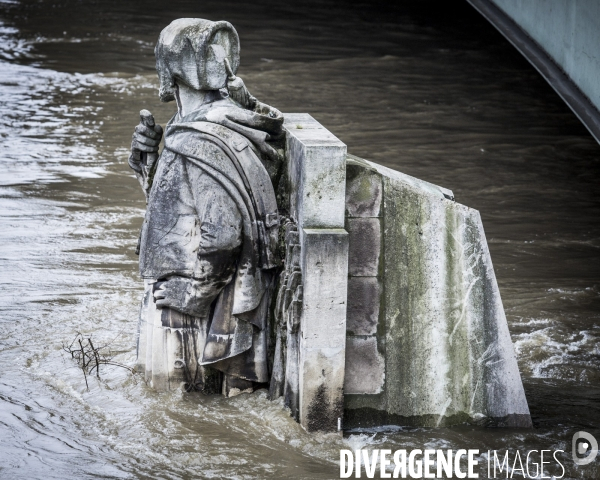 Paris, la Seine en crue