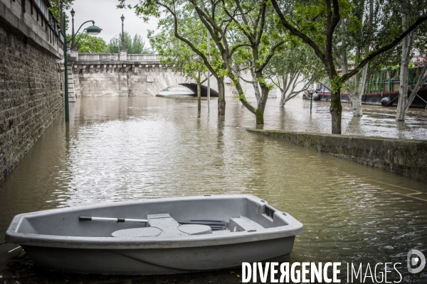 Paris, la Seine en crue