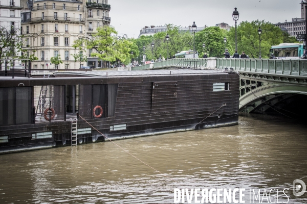 Paris, la Seine en crue