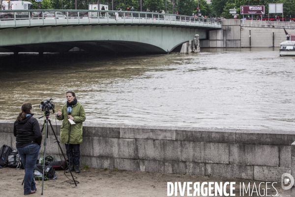 Paris, la Seine en crue