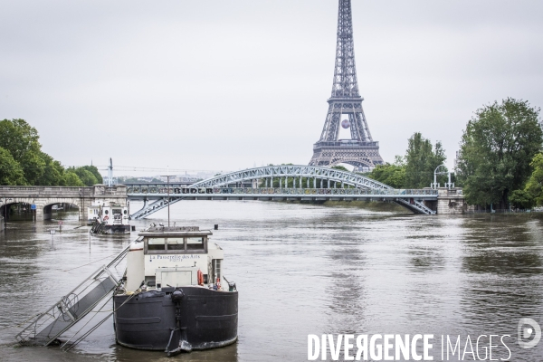 Paris, la Seine en crue