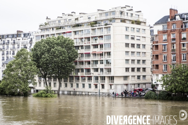 Paris, la Seine en crue