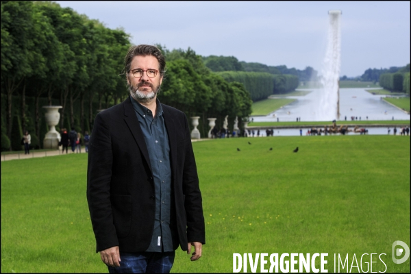 L artiste Danois-Islandais Olafur ELIASSON succède à Anish KAPOOR comme invité du château de Versailles pour l été 2016