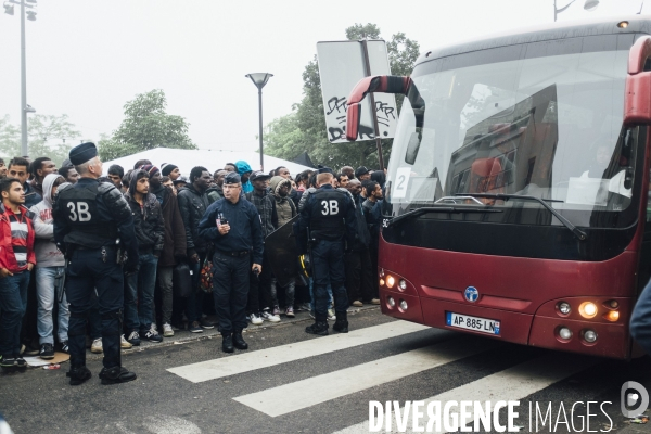 Evacuation du camp de migrants des Jardins d éole