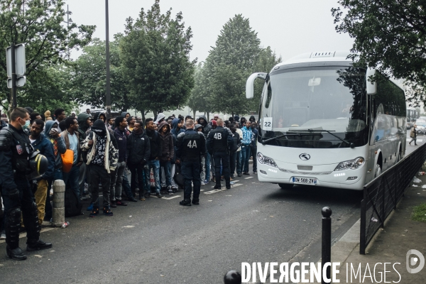 Evacuation du camp de migrants des Jardins d éole