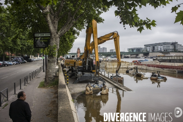 Crue de la seine a paris.