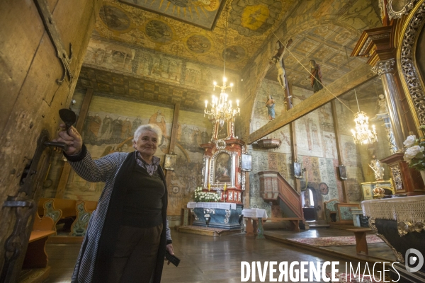 Les  tserkvas  eglises en bois/pologne