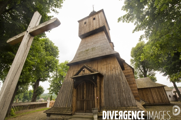 Les  tserkvas  eglises en bois/pologne