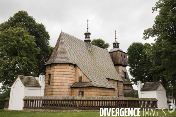 Les  tserkvas  eglises en bois/pologne